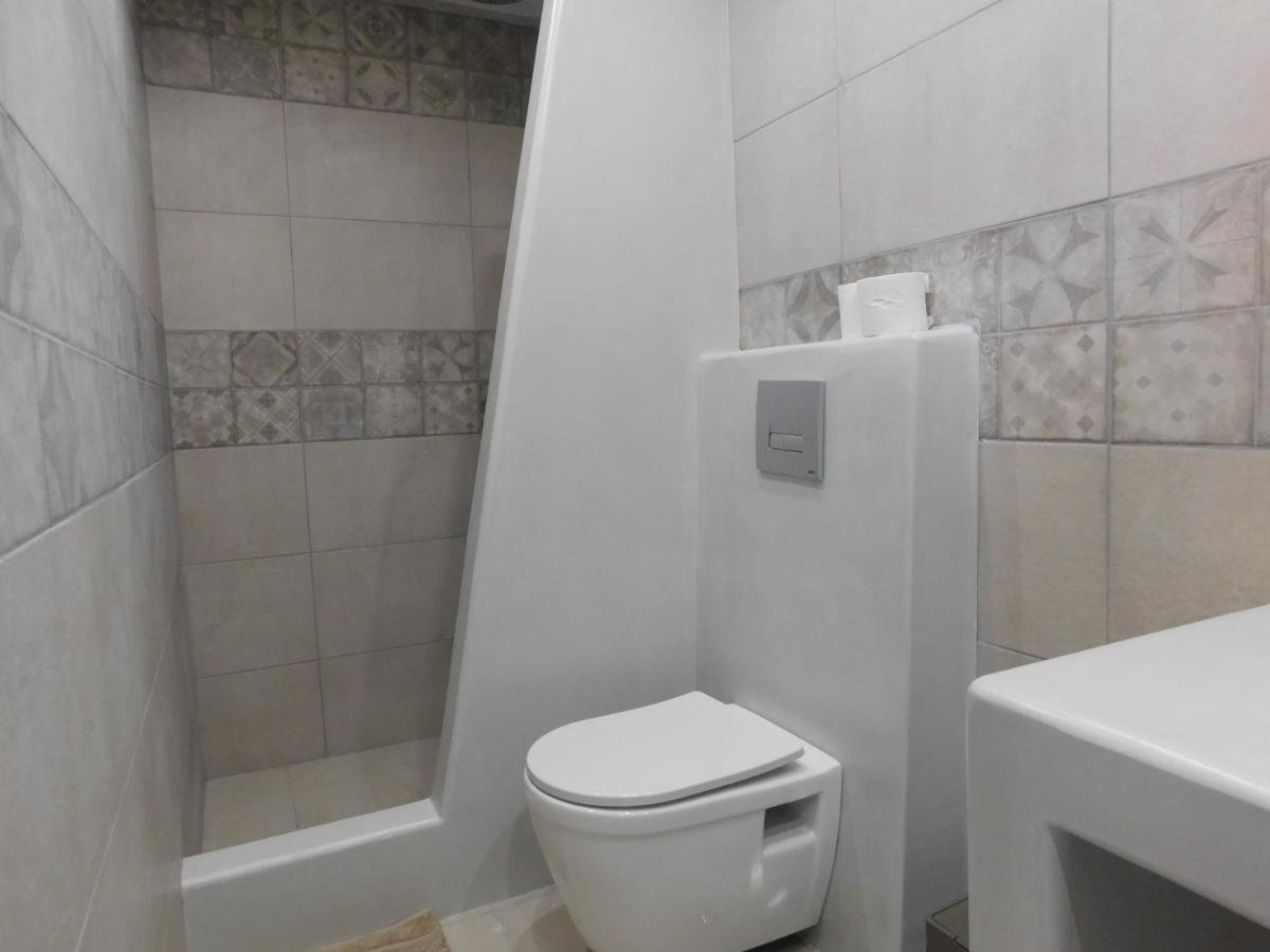 Fira Capital Rooms Luaran gambar