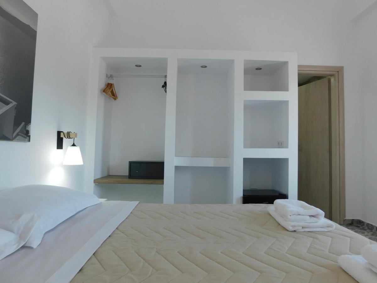 Fira Capital Rooms Luaran gambar